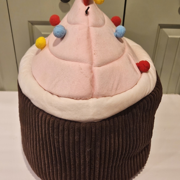 NANDOG pet gear brand small dog or cat bed. - Picture 4 of 6